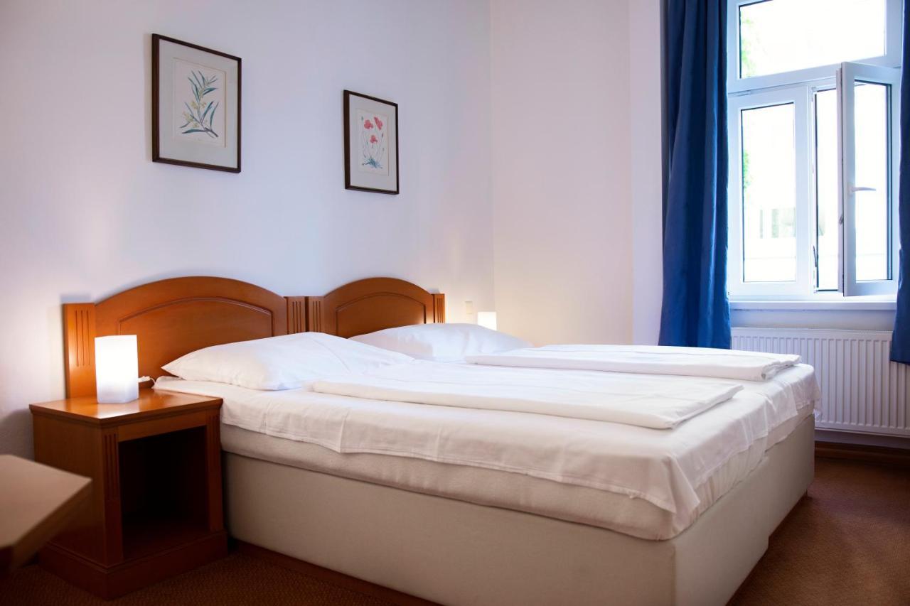 Vila Josefina Prague Exterior photo